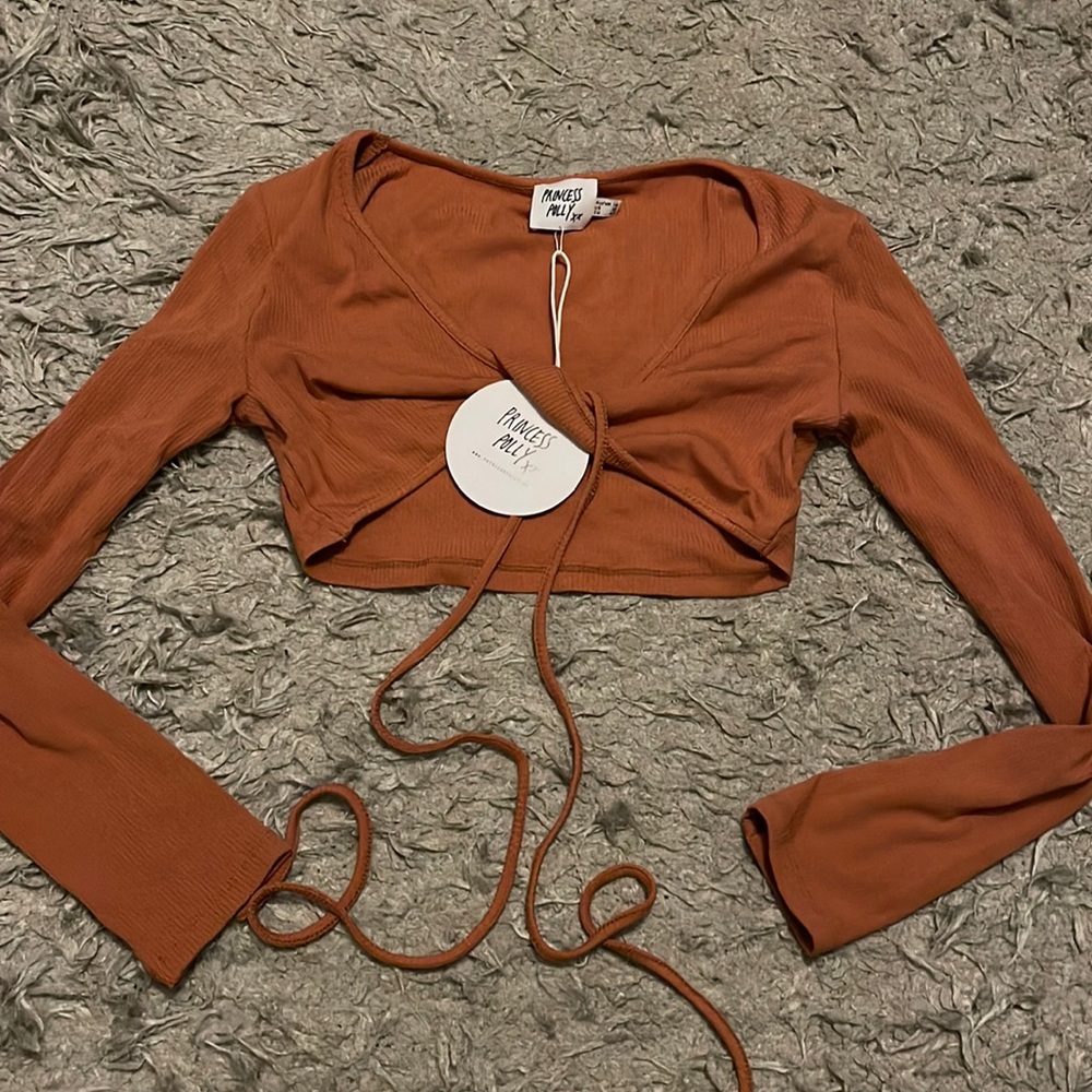 Princess Polly wrap top - Picture 1 of 1